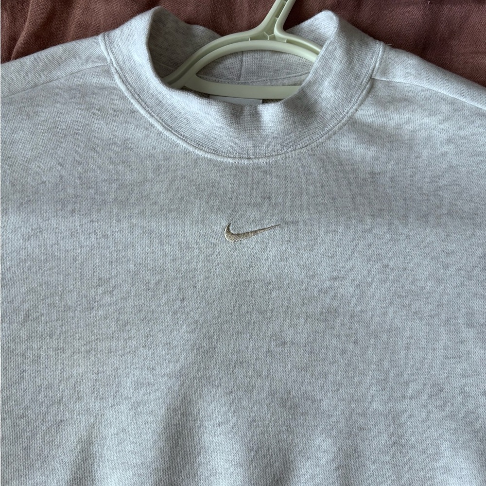 Nike Cropped Crewneck Sweatshirt in Light Grey - Picture 5 of 11